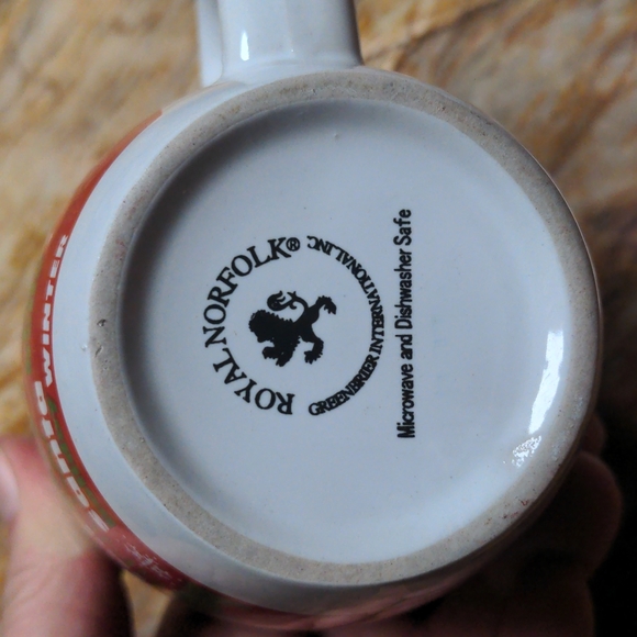 ROYAL NORFOLK Xmas Coffee Mug - Picture 4 of 4